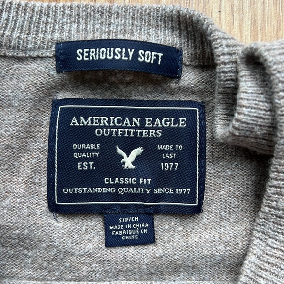 American Eagle Soft Cotton Sweater - Picture 2 of 6